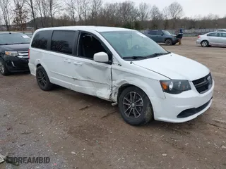 2016 Dodge Grand Caravan American Value Pkg with VIN 2C4RDGBG6GR176243, listed as a IAAI auction lot 41742550 with NaN miles. Bid and sale history available at carsss.com. Image 1.
