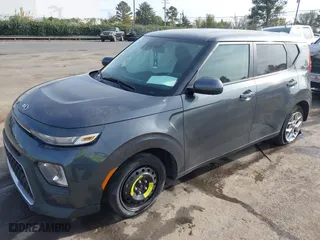 2021 Kia Soul LX with VIN KNDJ23AUXM7772620, listed as a IAAI auction lot 40774416 with 63,861 mi miles. Bid and sale history available at carsss.com. Image 18.