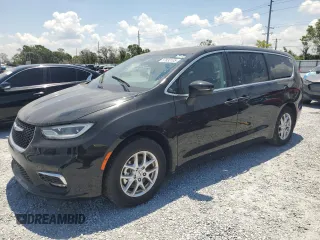 2023 Chrysler Pacifica Touring L с VIN 2C4RC1BG0PR606557, выставлен на аукционе Copart как лот 57833105 с пробегом 18 551 миль миль и Списание • Salvage title. История ставок и продаж доступна на DreamBid. Изображение 1.