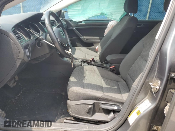 2019 Volkswagen Golf S z VIN 3VW117AU0KM522703, wystawiony jako Copart lot #60806215 z przebiegiem 166 768 mil mil oraz Szkoda całkowita • Salvage title. Historia ofert i sprzedaży dostępna na DreamBid. Obrazek 7.