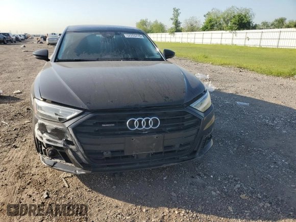 2021 Audi A8 z VIN WAU8DAF82MN007466, wystawiony jako Copart lot #52255715 z przebiegiem Nie podano mil oraz Szkoda całkowita • Salvage title. Historia ofert i sprzedaży dostępna na DreamBid. Obrazek 5.