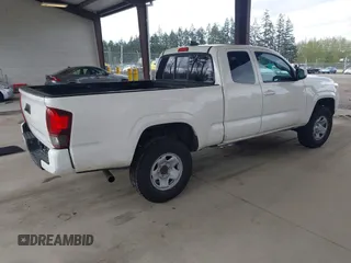 2021 Toyota Tacoma SR с VIN 3TYRX5GN8MT005858, выставлен на аукционе IAAI как лот 42022056 с пробегом 59 608 миль миль и . История ставок и продаж доступна на DreamBid. Изображение 4.