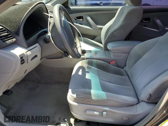 2011 Toyota Camry LE z VIN 4T4BF3EK2BR099954, wystawiony jako Copart lot #55970635 z przebiegiem 205 823 mil mil oraz Szkoda całkowita • Salvage title. Historia ofert i sprzedaży dostępna na DreamBid. Obrazek 7.