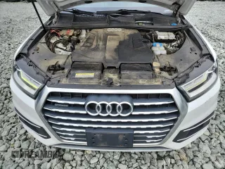 2017 Audi Q7 Premium Plus with VIN WA1LAAF79HD007810, listed as a Copart auction lot 65116745 with 193,643 mi miles and Clean title. Bid and sale history available at DreamBid. Image 12.