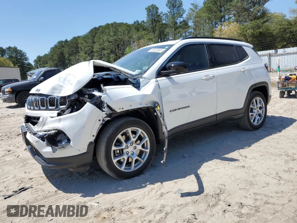 2024 Jeep Compass Latitude Lux with VIN 3C4NJDFN5RT584618, listed as a Copart auction lot 55033565 with 8,745 mi miles and Salvage title. Bid and sale history available at DreamBid. Image 1.