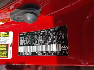 2018 Toyota Corolla L z VIN 5YFBURHE9JP790181, wystawiony jako IAAI lot #41982399 z przebiegiem 79 536 mil mil oraz . Historia ofert i sprzedaży dostępna na DreamBid. Obrazek 9.