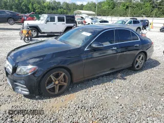 2017 Mercedes-Benz E 300 Luxury z VIN WDDZF4KB9HA059121, wystawiony jako Copart lot #57799615 z przebiegiem 167 124 mil mil oraz Czysty tytuł • Clean title. Historia ofert i sprzedaży dostępna na DreamBid. Obrazek 1.