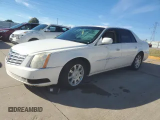 2010 Cadillac DTS 1SA z VIN 1G6KA5EY0AU106995, wystawiony jako Copart lot #79186694 z przebiegiem 212 834 mil mil oraz Szkoda całkowita • Salvage title. Historia ofert i sprzedaży dostępna na DreamBid. Obrazek 1.