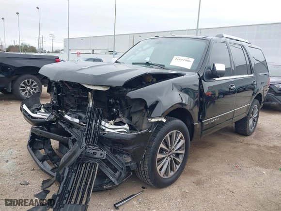 2016 Lincoln Navigator Select with VIN 5LMJJ2HT3GEL05459, listed as a IAAI auction lot 41642906 with 53,459 mi miles. Bid and sale history available at carsss.com. Image 2.