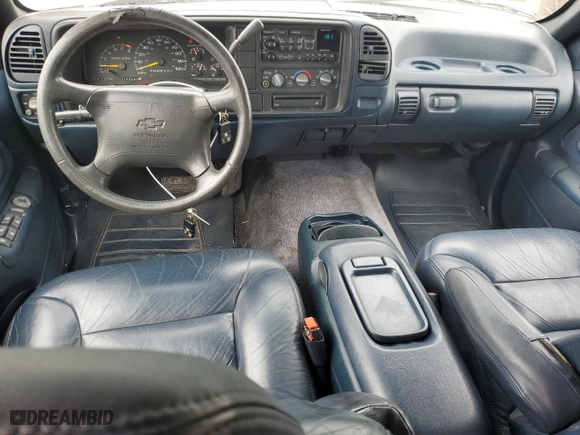 1996 Chevrolet Tahoe Limited with VIN 1GNEC13R3TJ330329, listed as a Copart auction lot 50984595 with 363,240 mi miles and Salvage Title. Bid and sale history available at carsss.com. Image 8.
