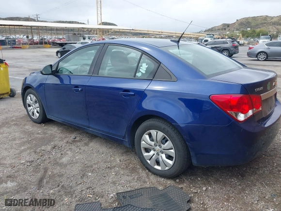 2013 Chevrolet Cruze LS with VIN 1G1PA5SG1D7238724, listed as a IAAI auction lot 41814212 with 133,243 mi miles. Bid and sale history available at carsss.com. Image 3.