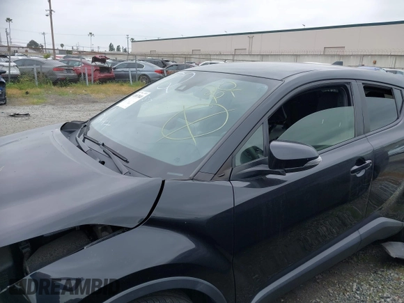 2020 Toyota C-HR LE with VIN JTNKHMBX6L1084659, listed as a IAAI auction lot 41807840 with 1 mi miles. Bid and sale history available at carsss.com. Image 15.