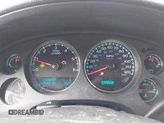 2009 Chevrolet Avalanche 2LT z VIN 3GNFK22019G174057, wystawiony jako IAAI lot #42348675 z przebiegiem Nie podano mil oraz . Historia ofert i sprzedaży dostępna na DreamBid. Obrazek 7.