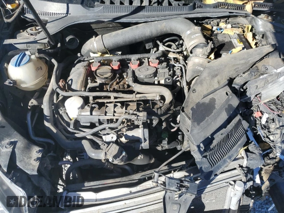 2010 Volkswagen GTI z VIN WVWED7AJ6AW427983, wystawiony jako Copart lot #84113864 z przebiegiem 163 047 mil mil oraz Szkoda całkowita • Salvage title. Historia ofert i sprzedaży dostępna na DreamBid. Obrazek 13.