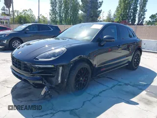 2017 Porsche Macan GTS с VIN WP1AG2A55HLB53391, выставлен на аукционе IAAI как лот 42238946 с пробегом 51 656 миль миль и . История ставок и продаж доступна на DreamBid. Изображение 2.