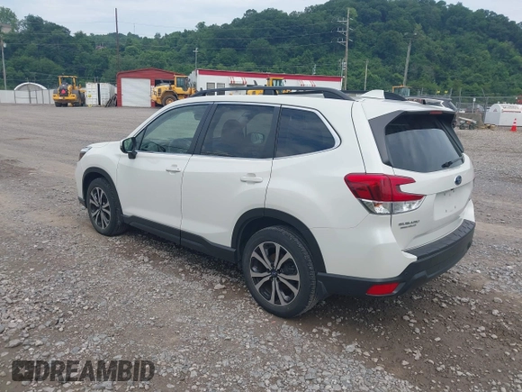 2019 Subaru Forester Limited with VIN JF2SKAUC0KH535445, listed as a IAAI auction lot 42628804 with 16,742 mi miles and . Bid and sale history available at DreamBid. Image 3.