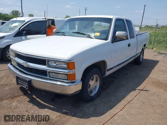 1998 Chevrolet Silverado 1500 with VIN 1GCEC19M0WE194095, listed as a IAAI auction lot 42162707 with 216,468 mi miles and . Bid and sale history available at DreamBid. Image 18.