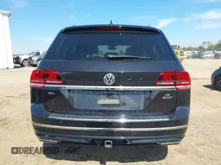2019 Volkswagen Atlas SEL R-Line z VIN 1V2RR2CA0KC579035, wystawiony jako IAAI lot #42205407 z przebiegiem 66 188 mil mil oraz . Historia ofert i sprzedaży dostępna na DreamBid. Obrazek 16.