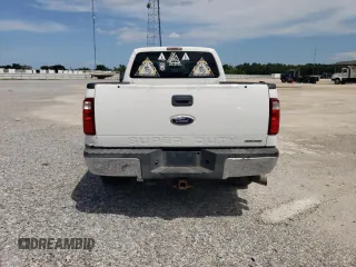 2014 Ford F-350 XLT with VIN 1FT8W3BT2EEA62777, listed as a Copart auction lot 62673935 with 144,746 mi miles and Clean title. Bid and sale history available at DreamBid. Image 6.
