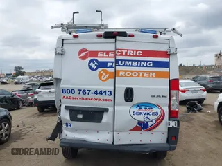 2017 Ram ProMaster Cargo with VIN 3C6TRVAG2HE542531, listed as a IAAI auction lot 42064289 with 127,020 mi miles and . Bid and sale history available at DreamBid. Image 17.