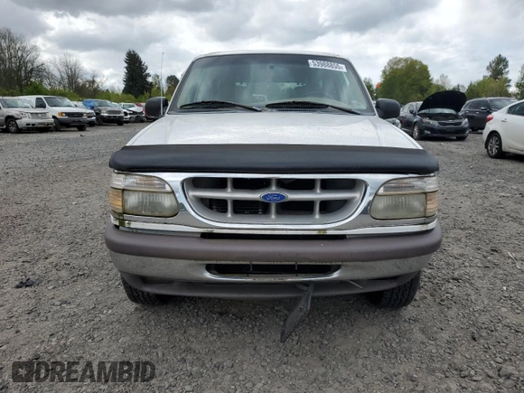 1997 Ford Explorer XLT z VIN 1FMDU35P9VZC22385, wystawiony jako Copart lot #53988855 z przebiegiem 225 597 mil mil oraz Szkoda całkowita • Salvage title. Historia ofert i sprzedaży dostępna na DreamBid. Obrazek 5.