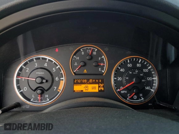 2009 Nissan Armada LE z VIN 5N1BA08C99N601407, wystawiony jako Copart lot #53129625 z przebiegiem 270 739 mil mil oraz Czysty tytuł • Clean title. Historia ofert i sprzedaży dostępna na DreamBid. Obrazek 9.