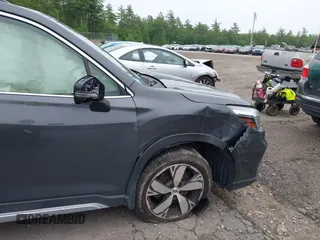 2021 Subaru Forester Touring z VIN JF2SKAXC8MH477969, wystawiony jako IAAI lot #42461540 z przebiegiem 29 143 mil mil oraz . Historia ofert i sprzedaży dostępna na DreamBid. Obrazek 6.