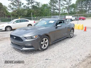 2017 Ford Mustang V6 с VIN 1FA6P8AM2H5304781, выставлен на аукционе IAAI как лот 42063479 с пробегом 160 885 миль миль и . История ставок и продаж доступна на DreamBid. Изображение 17.