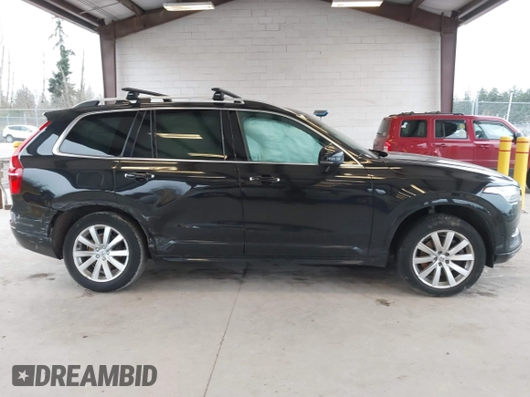 2018 Volvo XC90 Momentum with VIN YV4102PK2J1343506, listed as a IAAI auction lot 41763318 with 89,203 mi miles. Bid and sale history available at carsss.com. Image 14.