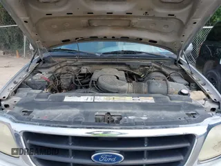1999 Ford F-150 with VIN 1FTRX17W7XKB20640, listed as a IAAI auction lot 42273497 with 250,232 mi miles and . Bid and sale history available at DreamBid. Image 10.