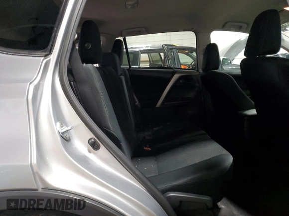 2017 Toyota RAV4 LE z VIN 2T3BFREV6HW645839, wystawiony jako Copart lot #60615335 z przebiegiem 132 243 mil mil oraz Szkoda całkowita • Salvage title. Historia ofert i sprzedaży dostępna na DreamBid. Obrazek 11.