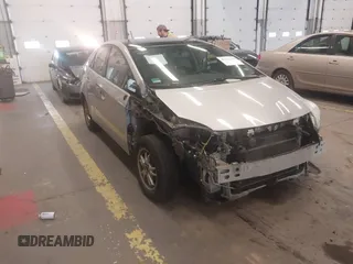 2010 Toyota Prius II z VIN JTDKN3DU1A0105933, wystawiony jako IAAI lot #42298200 z przebiegiem 84 270 mil mil oraz . Historia ofert i sprzedaży dostępna na DreamBid. Obrazek 1.
