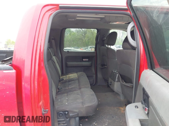 2005 Ford F-150 XLT with VIN 1FTPW12505FB56152, listed as a IAAI auction lot 42034990 with 257,822 mi miles. Bid and sale history available at carsss.com. Image 8.