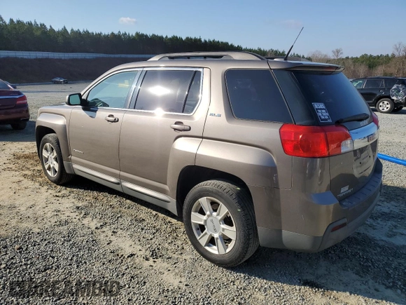 2010 GMC Terrain SLE-2 with VIN 2CTALDEW2A6256699, listed as a Copart auction lot 85693194 with 183,712 mi miles and Salvage Title. Bid and sale history available at carsss.com. Image 2.