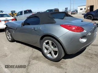 2007 Pontiac Solstice z VIN 1G2MB35B77Y113046, wystawiony jako Copart lot #52297605 z przebiegiem 35 658 mil mil oraz Szkoda całkowita • Salvage title. Historia ofert i sprzedaży dostępna na DreamBid. Obrazek 2.