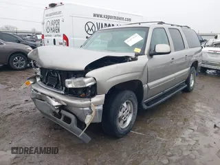 2002 Chevrolet Suburban Z71 with VIN 3GNFK16ZX2G278927, listed as a IAAI auction lot 41457820 with 210,134 mi miles. Bid and sale history available at carsss.com. Image 18.