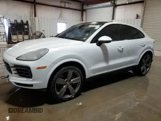 2023 Porsche Cayenne z VIN WP1BA2AY2PDA25747, wystawiony jako Copart lot #41676135 z przebiegiem 22 080 mil mil oraz Czysty tytuł • Clean title. Historia ofert i sprzedaży dostępna na DreamBid. Obrazek 1.