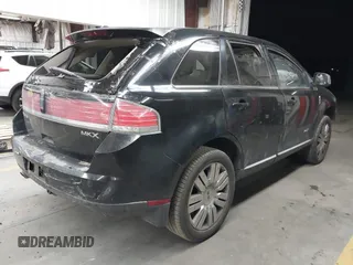 2008 Lincoln MKX with VIN 2LMDU68C08BJ30135, listed as a IAAI auction lot 42684343 with 159,520 mi miles and . Bid and sale history available at DreamBid. Image 4.