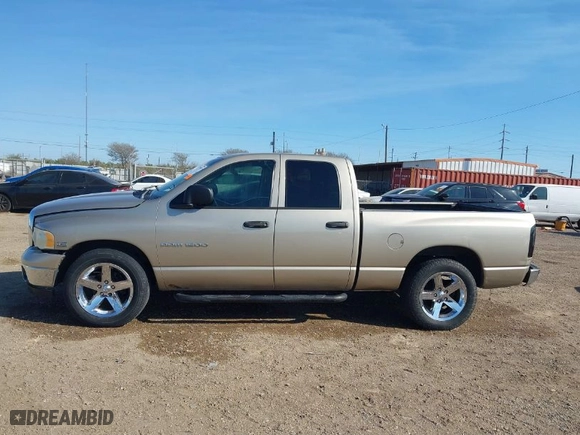 2004 Dodge Ram 1500 SLT with VIN 1D7HA18D14J115709, listed as a IAAI auction lot 41773597 with 231,090 mi miles. Bid and sale history available at carsss.com. Image 13.