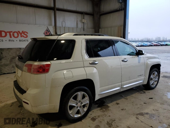 2015 GMC Terrain Denali with VIN 2GKALUEK8F6424138, listed as a Copart auction lot 44361205 with 104,839 mi miles and Salvage Title. Bid and sale history available at carsss.com. Image 3.