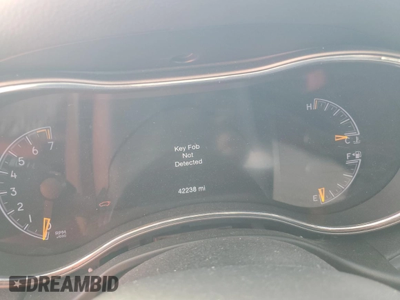 2021 Jeep Grand Cherokee Limited with VIN 1C4RJEBG6MC656932, listed as a Copart auction lot 43364675 with 42,238 mi miles and Salvage title. Bid and sale history available at DreamBid. Image 9.