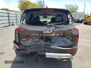 2022 Kia Telluride S with VIN 5XYP6DHC7NG241722, listed as a Copart auction lot 55633715 with 74,520 mi miles and Non Repairable. Bid and sale history available at DreamBid. Image 6.