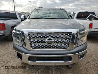 2016 Nissan Titan XD PRO-4X with VIN 1N6BA1F4XGN517824, listed as a Copart auction lot 83119324 with 150,310 mi miles and Clean Title. Bid and sale history available at carsss.com. Image 5.