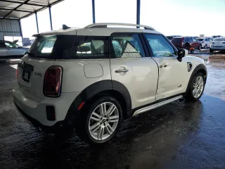 2024 MINI Countryman Cooper S with VIN WMZ83BR07R3S19526, listed as a Copart auction lot 42421825 with 26,026 mi miles and Clean Title. Bid and sale history available at carsss.com. Image 3.