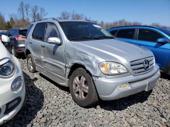 2005 Mercedes-Benz M-Class 3.7L with VIN 4JGAB57E25A538743, listed as a Copart auction lot 51050965 with 130,204 mi miles and Salvage Title. Bid and sale history available at carsss.com. Image 4.