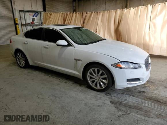 2015 Jaguar XF T Premium with VIN SAJWA0FS3FPU67494, listed as a Copart auction lot 83887334 with 112,379 mi miles and Salvage Title. Bid and sale history available at carsss.com. Image 4.