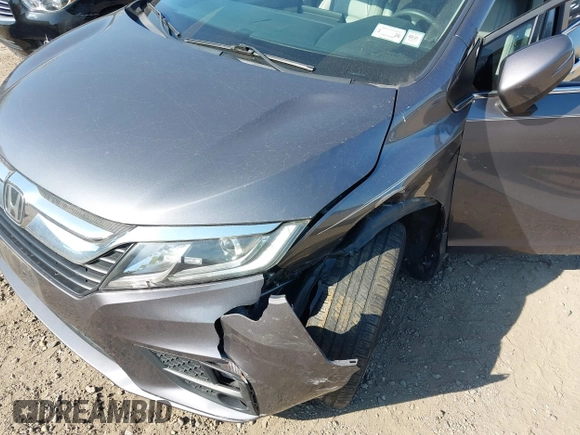 2019 Honda Odyssey EX with VIN 5FNRL6H53KB015260, listed as a IAAI auction lot 42106324 with 67,447 mi miles. Bid and sale history available at carsss.com. Image 6.
