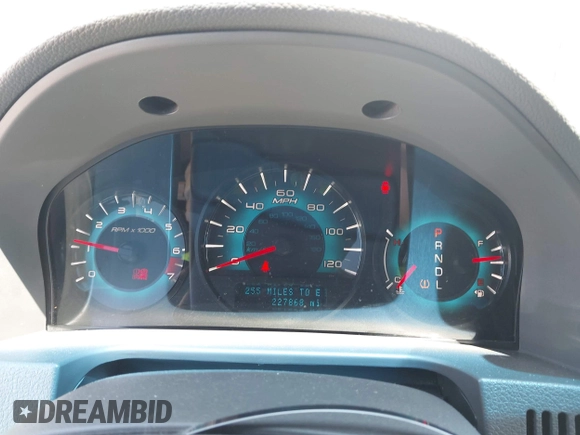 2010 Ford Fusion SE with VIN 3FAHP0HA7AR268272, listed as a IAAI auction lot 41971679 with 227,868 mi miles and . Bid and sale history available at DreamBid. Image 7.