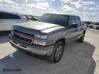 2007 Chevrolet Silverado 1500 Classic LS with VIN 2GCEC13V271180834, listed as a Copart auction lot 77354484 with 0 mi miles and Salvage Title. Bid and sale history available at carsss.com. Image 1.