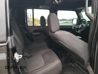 2023 Jeep Gladiator Mojave z VIN 1C6JJTEG1PL500564, wystawiony jako Copart lot #58785165 z przebiegiem 37 829 mil mil oraz Szkoda całkowita • Salvage title. Historia ofert i sprzedaży dostępna na DreamBid. Obrazek 10.